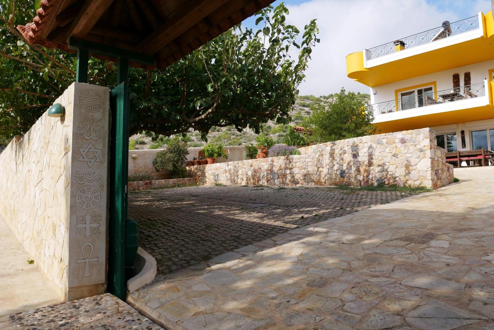 Bed and Breakfast Casa Di Luce à Agia Marina  Extérieur photo